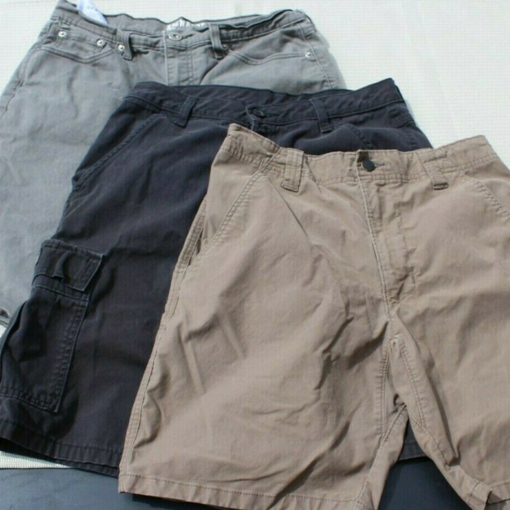 3 Pair Men's 30 Shorts
